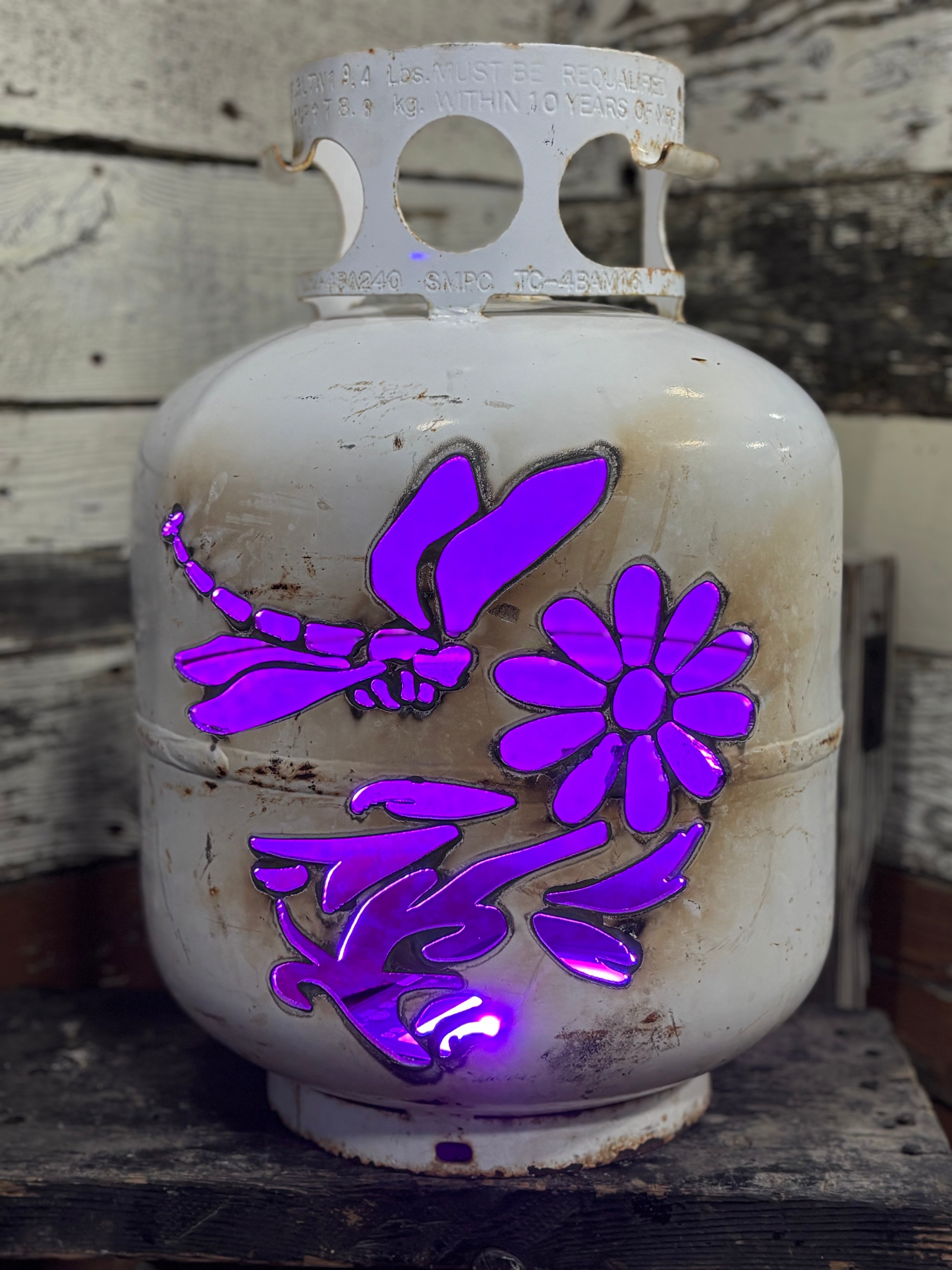 20lb Upcycled Patio Lantern, Dragonfly & Daisy