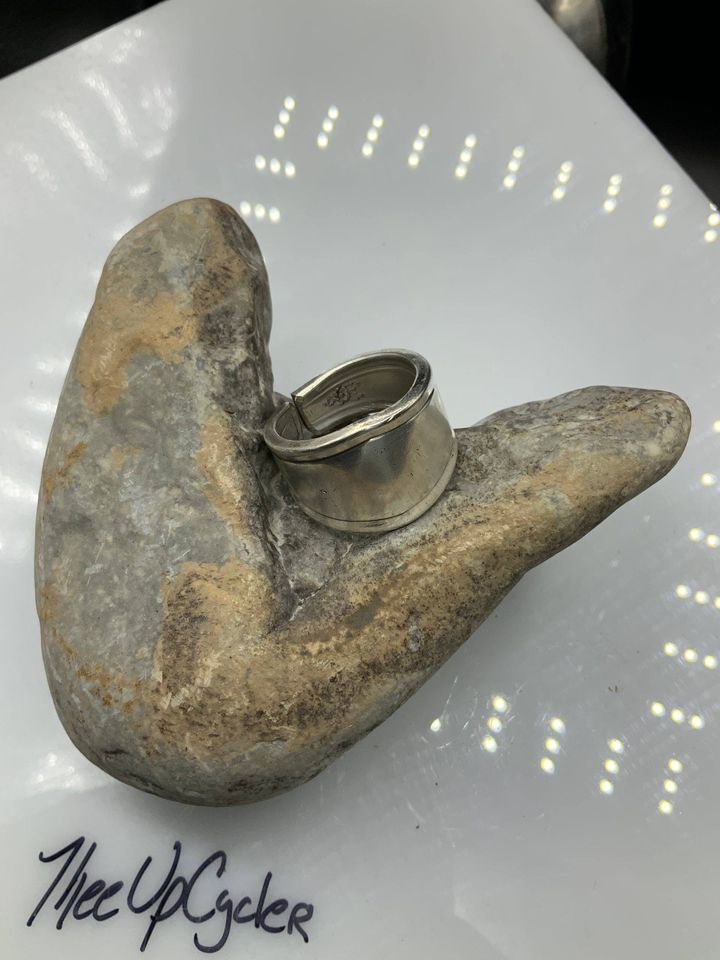 Ring 192 – Rose Ring Size 12