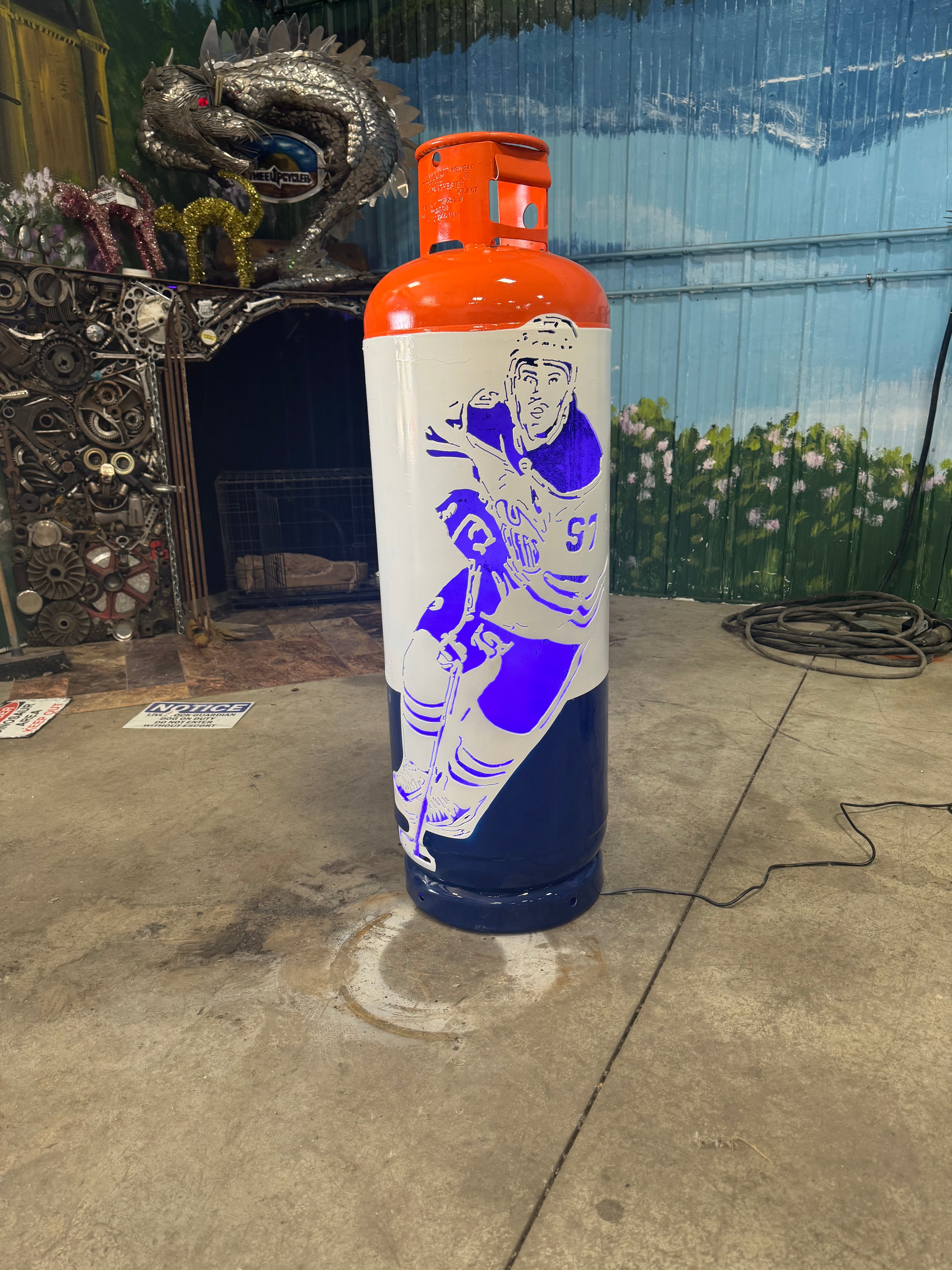 GLOBE LINER タンクローリー Shellデザイン　ジャンク品 100lb Upcycled Patio Lantern, McDavid 97 Oilers Hockey – TheeUpCycler