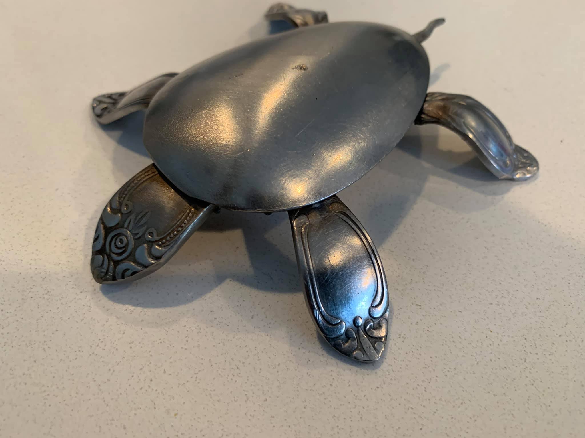 TheeUpCycled Art, Simple Turtle