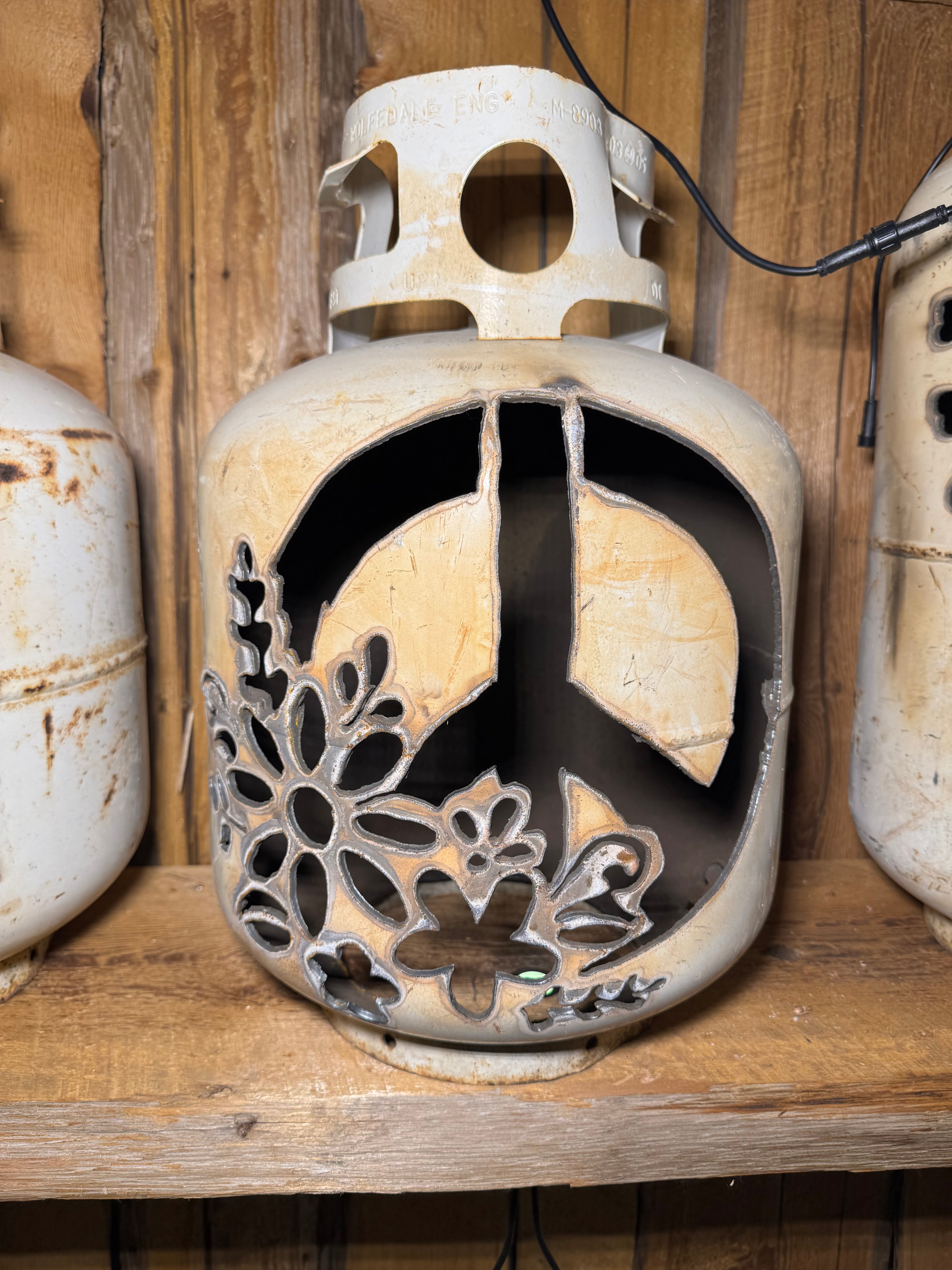 20lb Upcycled Patio Lantern, Floral Peace Sign