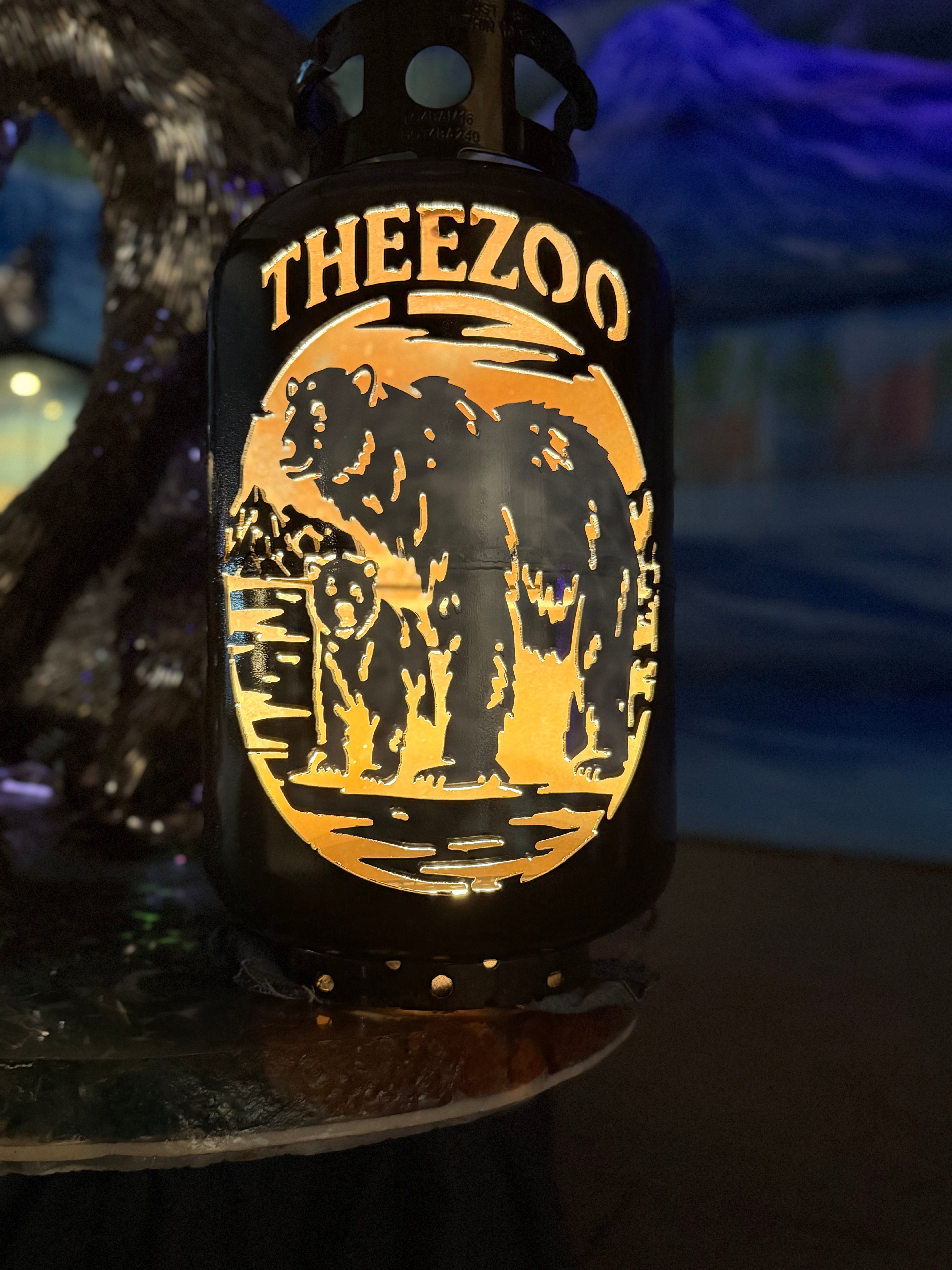 TheeZoo Custodian Lantern — Misty & Whitehorse