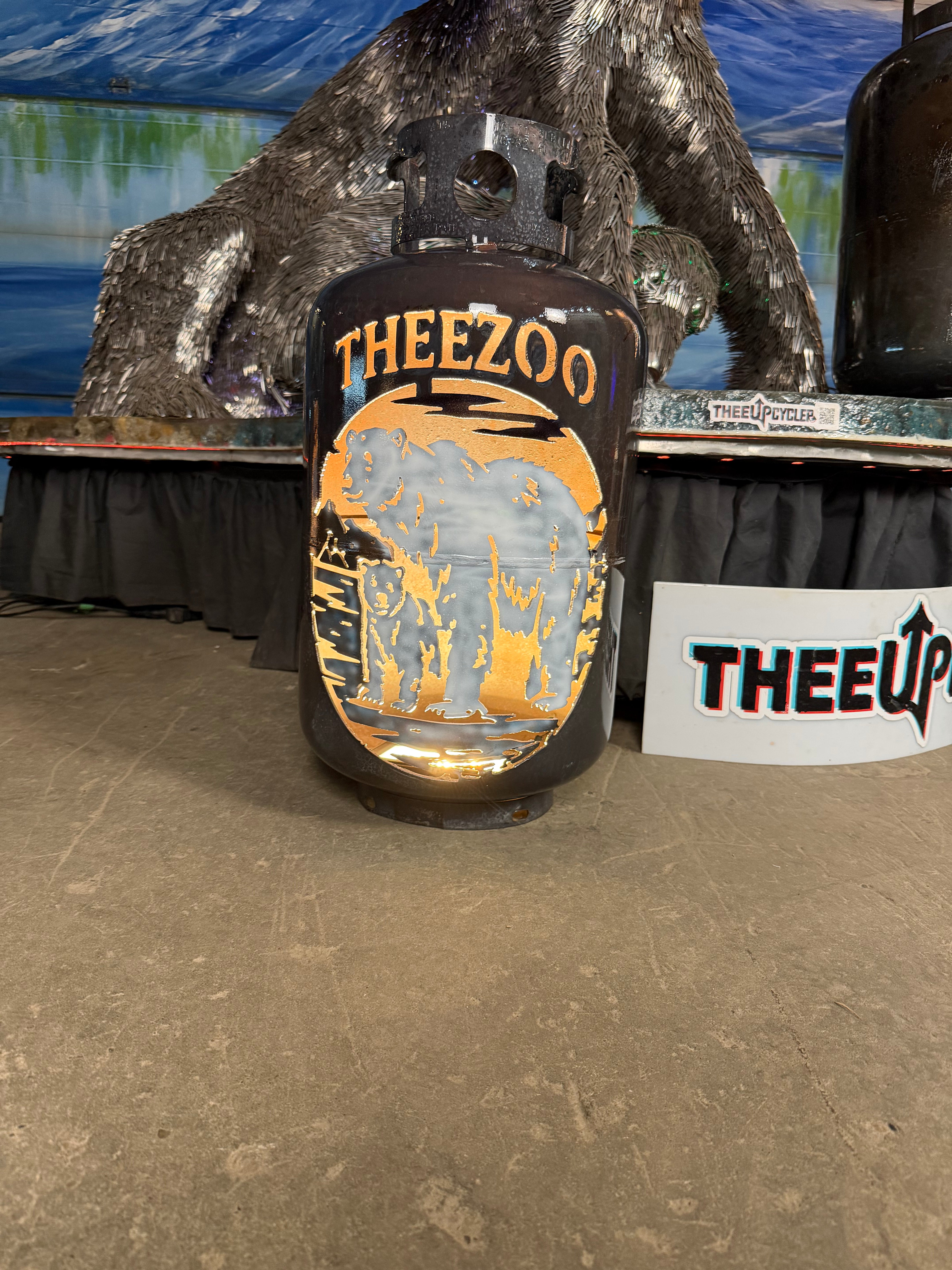TheeZoo Custodian Lantern — Misty & Whitehorse