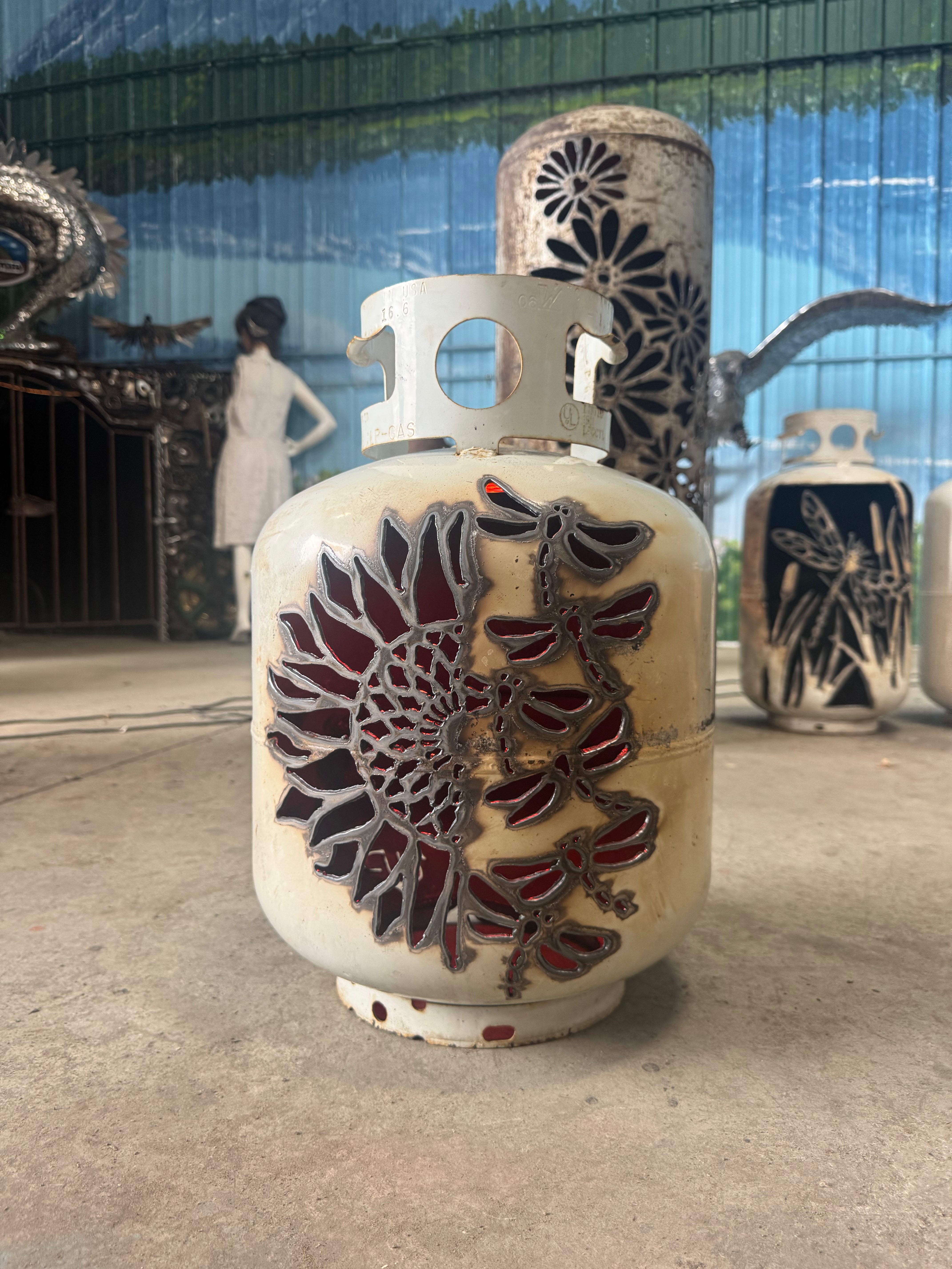 20lb Upcycled Patio Lantern, Sunflower Dragonfly