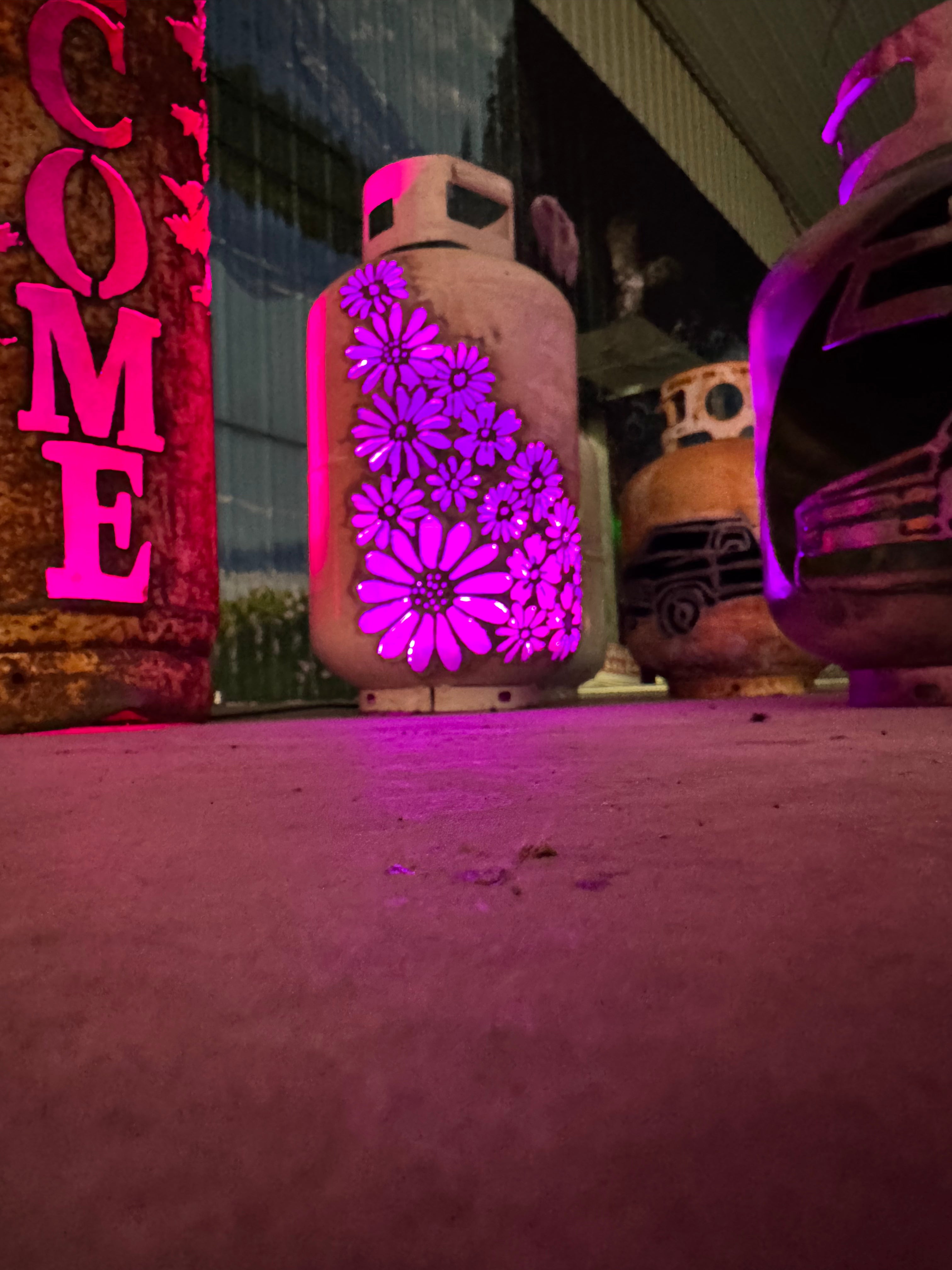 30lb Upcycled Patio Lantern, Floral Wrap