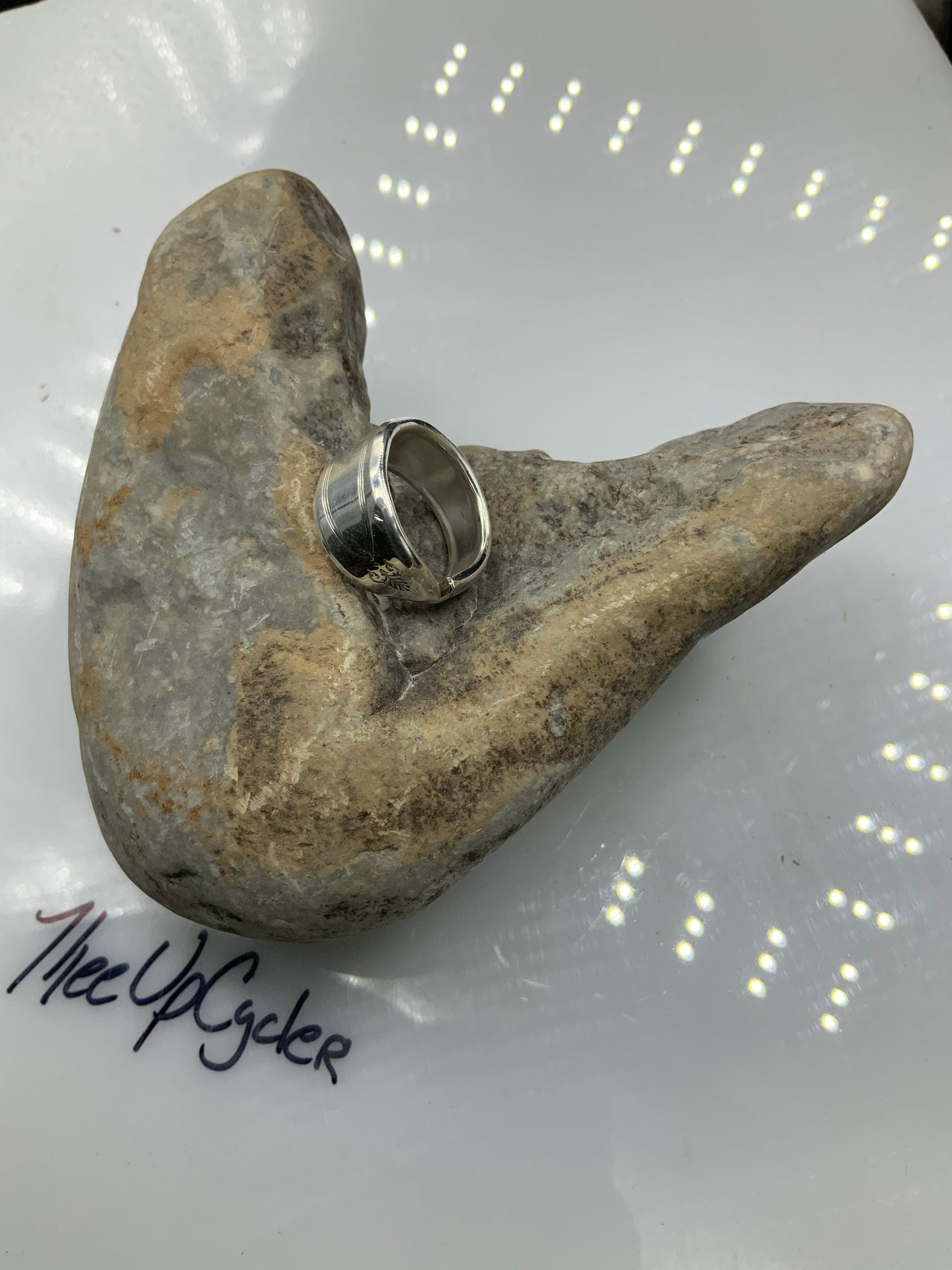 Ring 46 - Oval Ring - Size 7