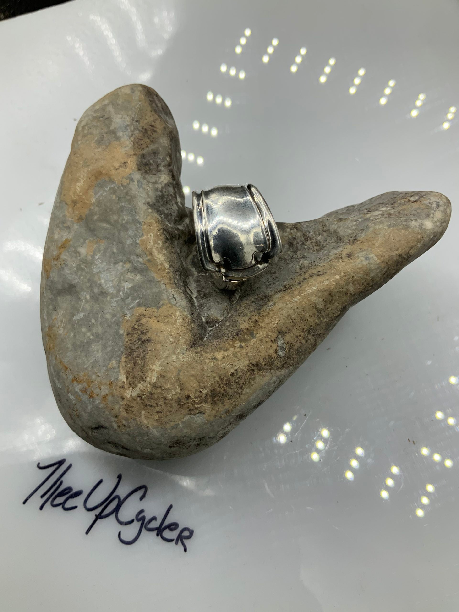 Ring 120 - The Nose Ring - Size 9
