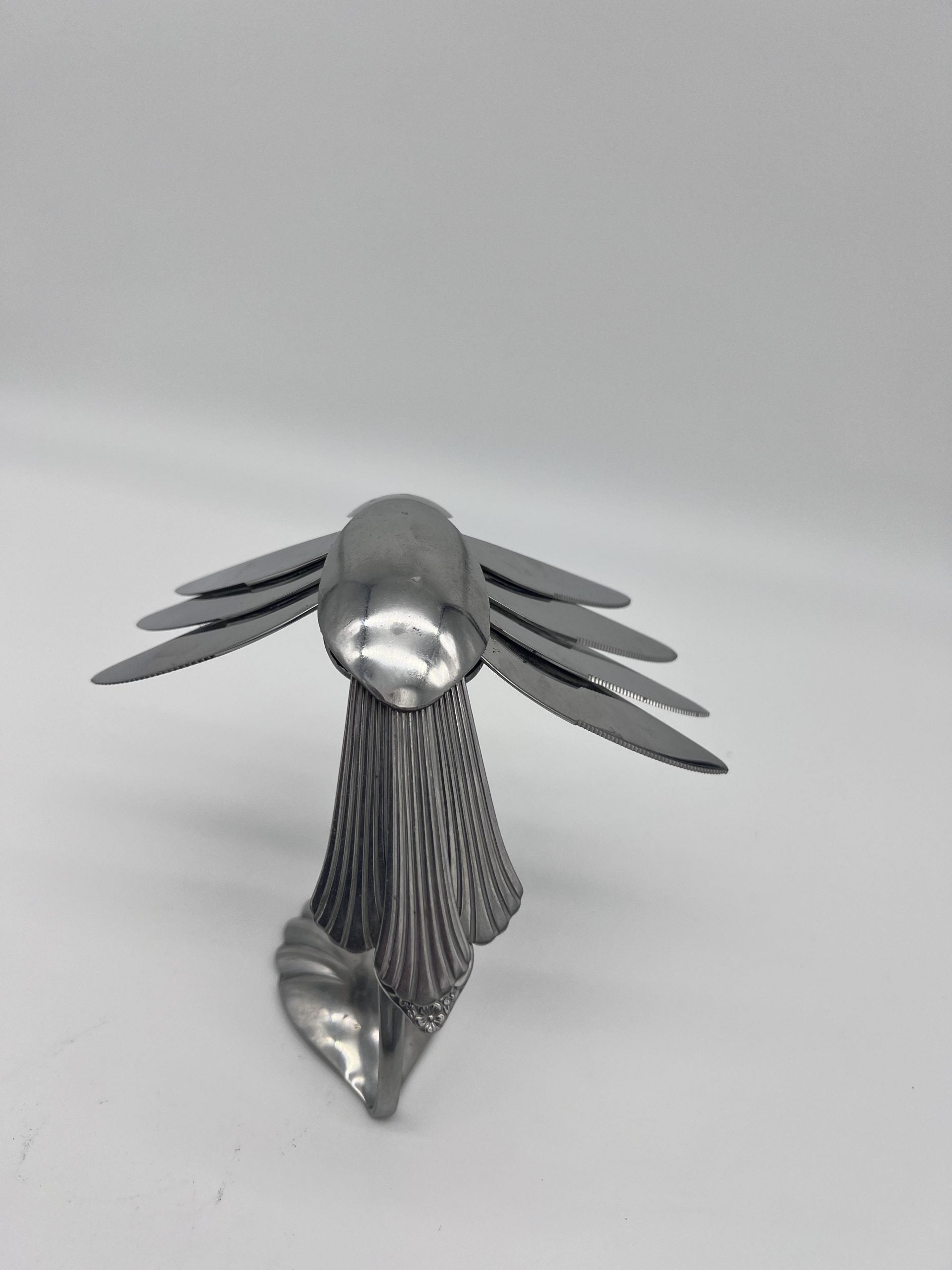 TheeUpCycled Art, Hummingbird