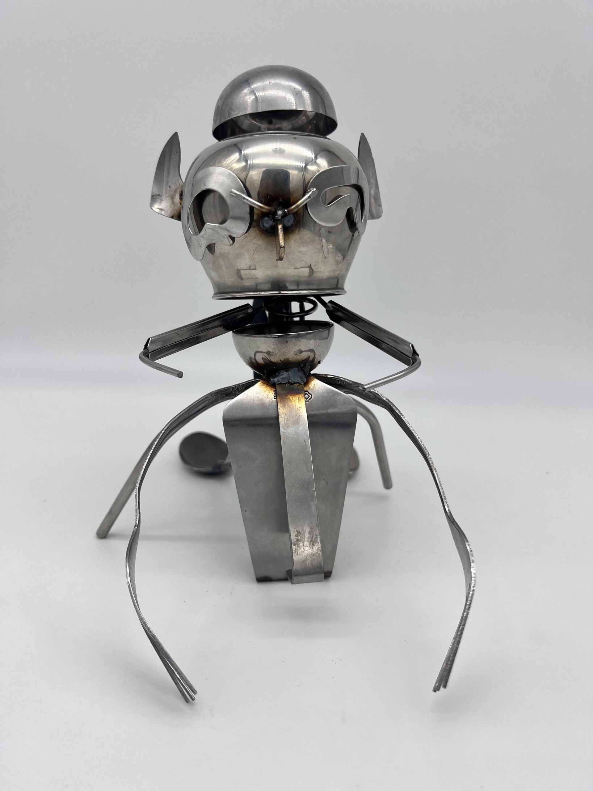 TheeUpCycled Art, Spyder