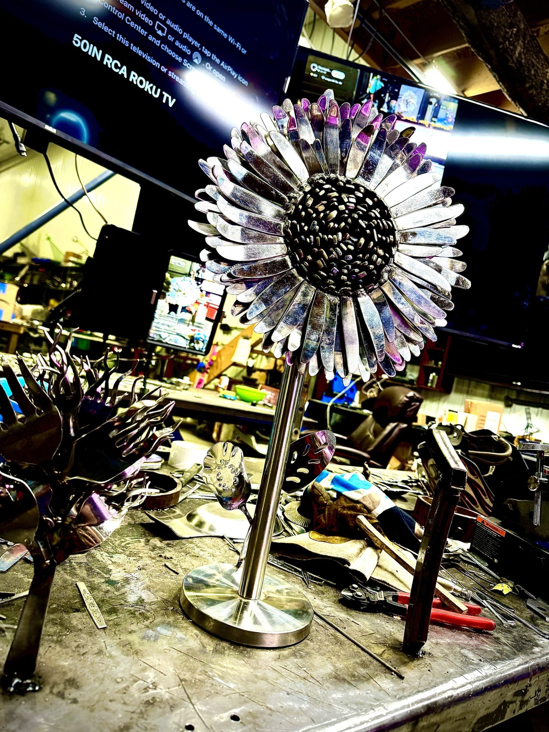TheeUpCycled Art, Sunflower of Knives