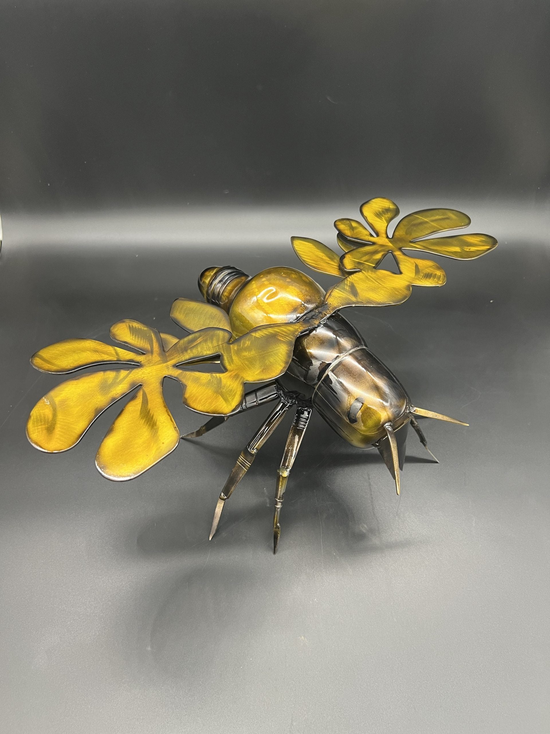 TheeUpCycled Art, Beelieve