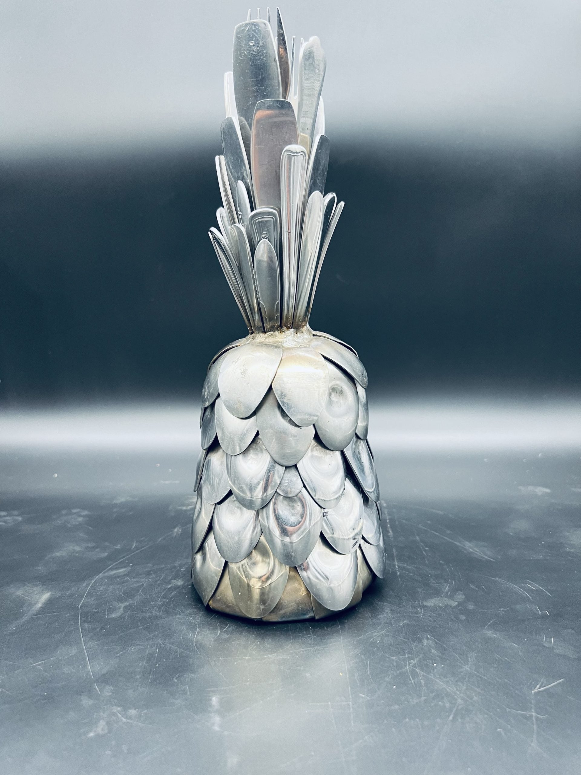 TheeUpCycled Art, Pineapple