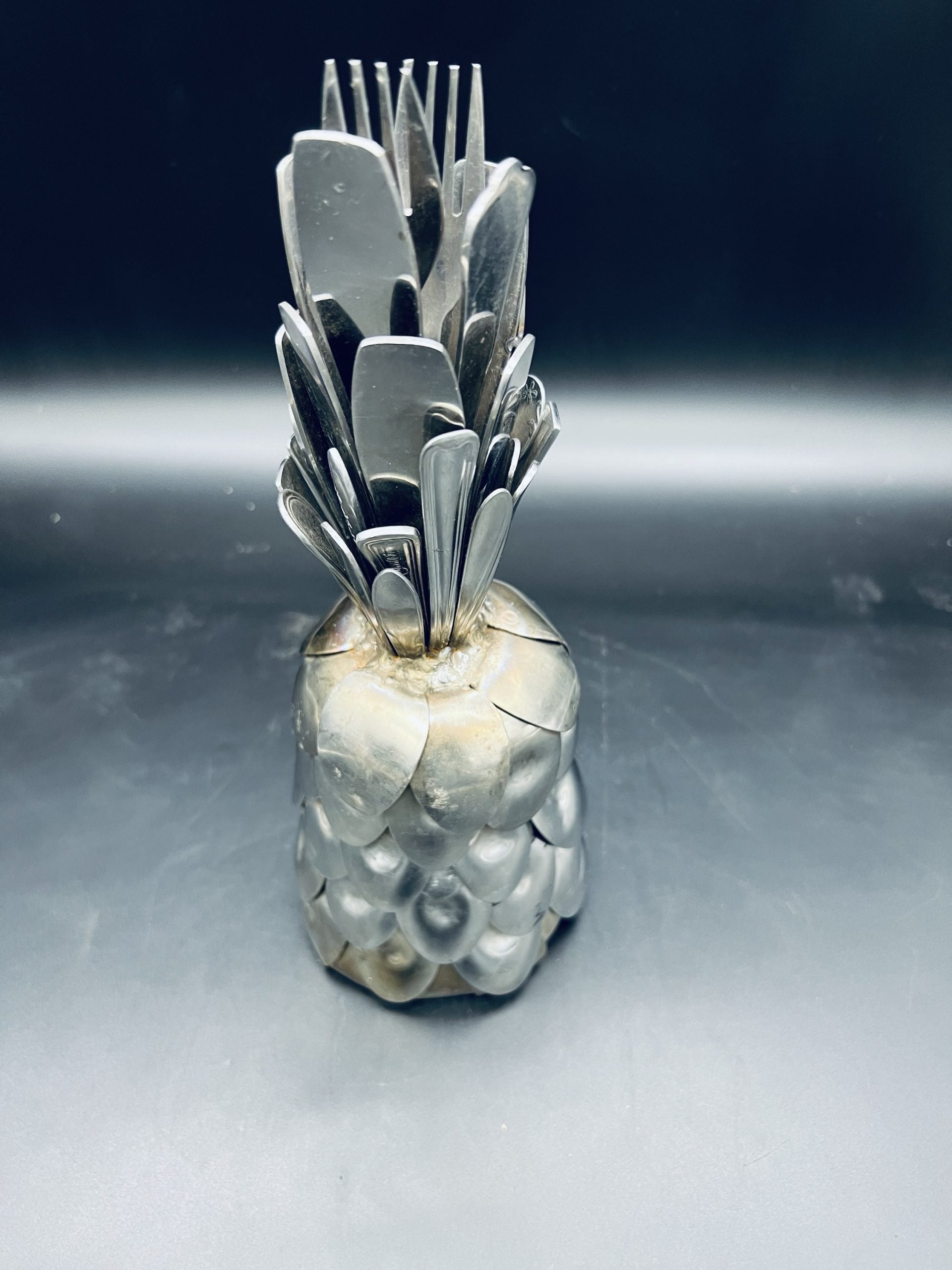 TheeUpCycled Art, Pineapple