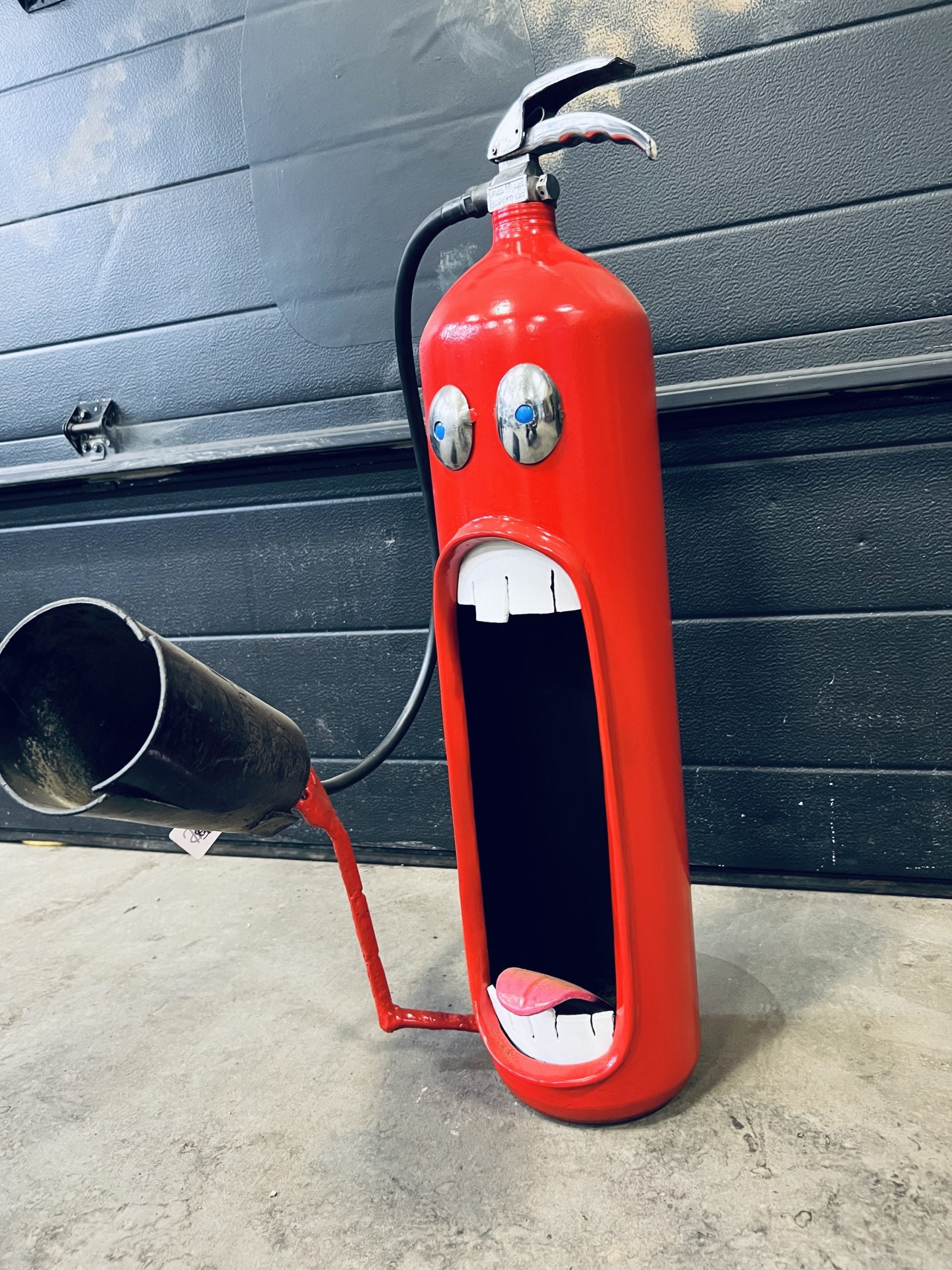 TheeUpCycled Art, Frank The Tank