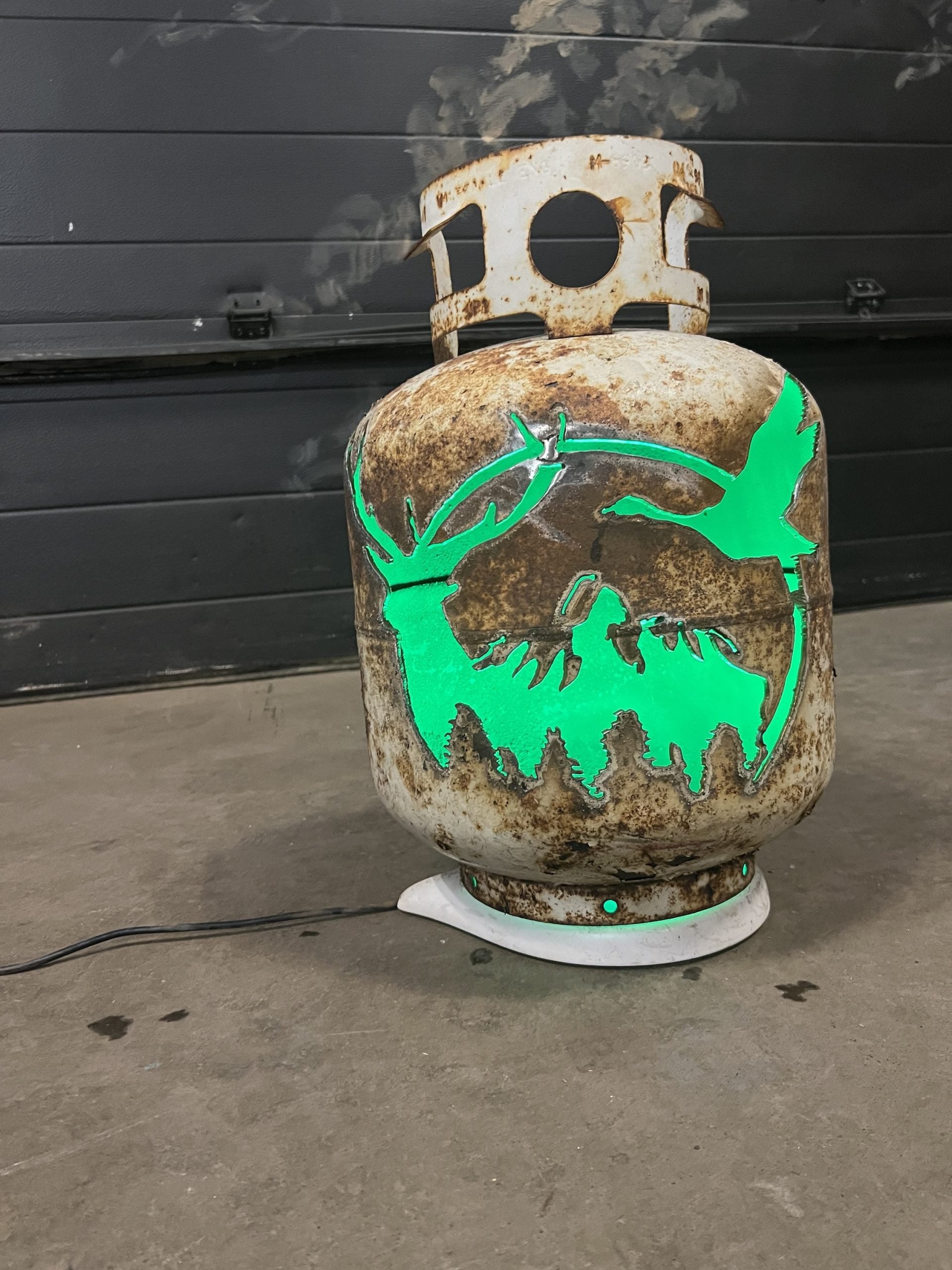 20lb Upcycled Patio Lantern, Elk & Goose with Mountian Scene