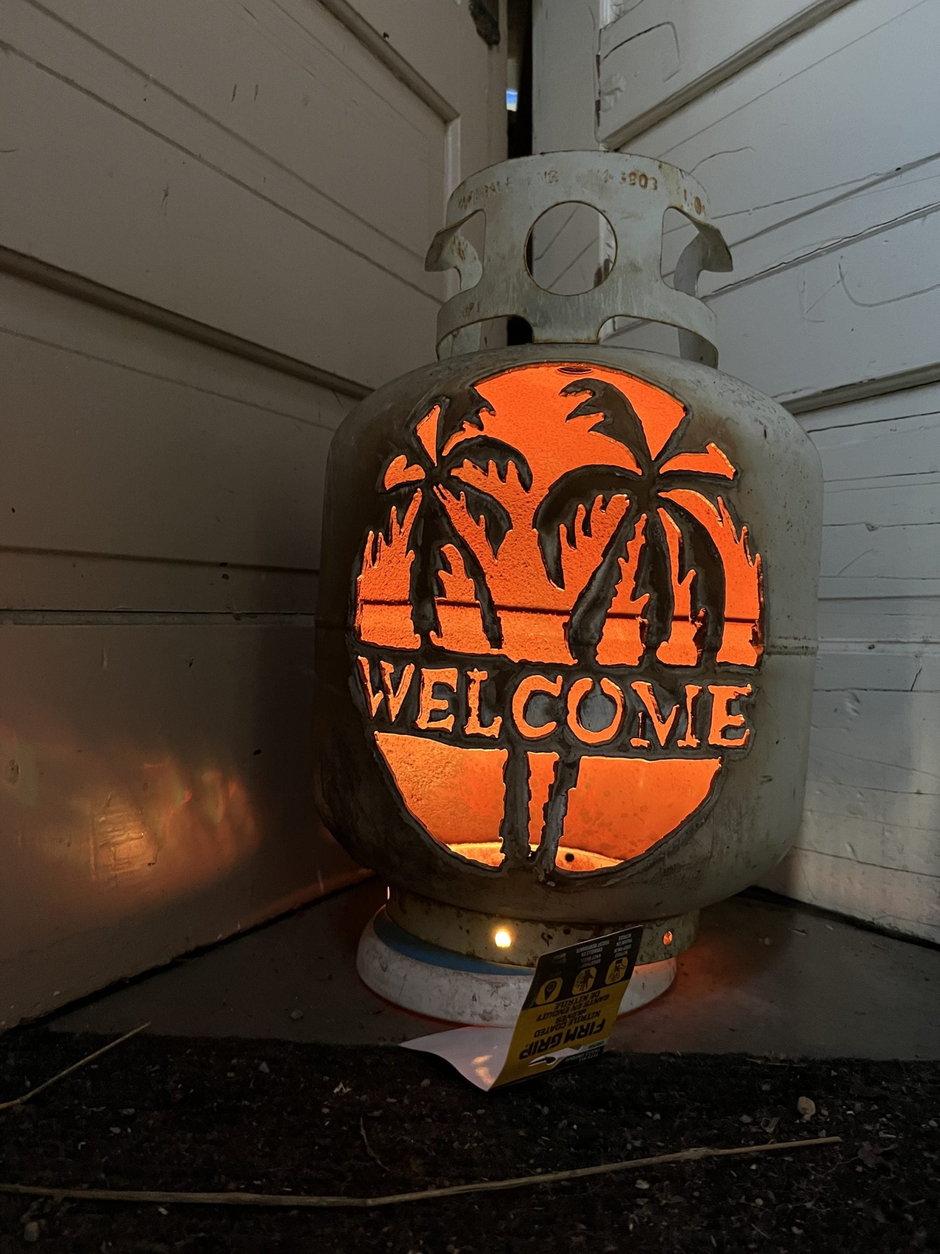 20lb Upcycled Patio Lantern, Welcome & Palm Trees